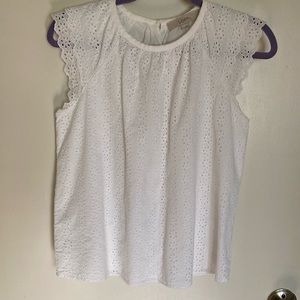 🩵 Loft eyelet top